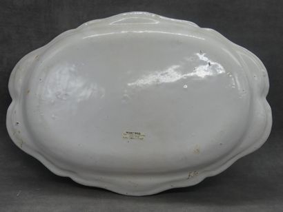 MOUSTIER. Paire de plats. XVIIIème siècle....