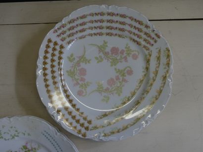 Théodore HAVILAND, modèle d'essai. Ensemble...