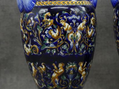 GIEN. Paires de vases balustre en faience....