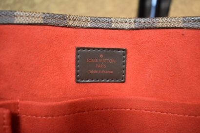LOUIS VUITTON. Flat bag in checkerboard canvas...