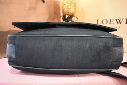 LOEWE. Shoulder bag in leather and black...