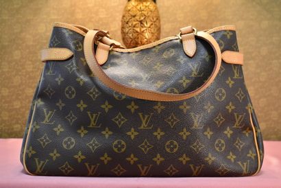 LOUIS VUITTON. Batignolles model. Handbag...