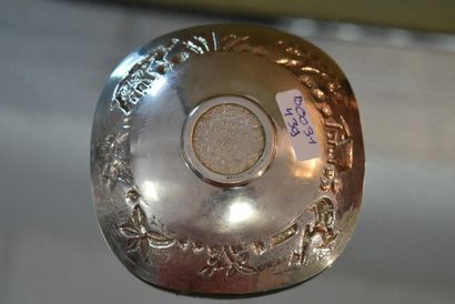 Silver bowl engraved with an agricultural...