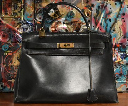 HERMES made in France. Sac Kelly 32cm modèle...