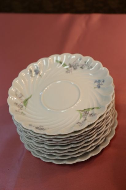 HAVILAND Limoges. Coffee set in twisted porcelain...