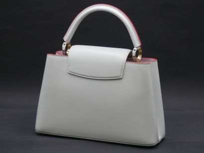 LOUIS VUITTON. Extremely rare Capucine bag...