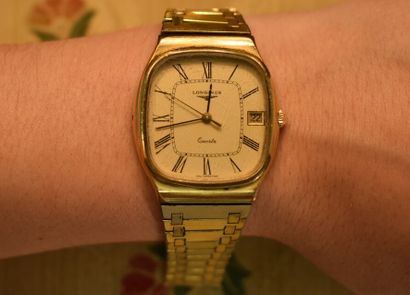 LONGINES. Gold-plated men's watch, quartz...