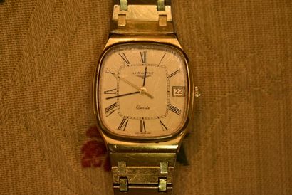 LONGINES. Gold-plated men's watch, quartz...