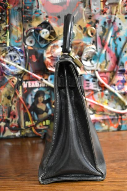 HERMES made in France. Sac Kelly 32cm modèle...