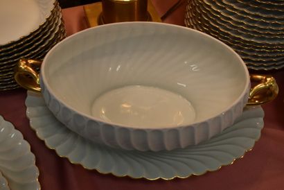 HAVILAND LIMOGES. White twisted porcelain...
