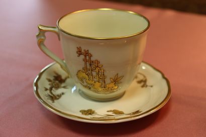 BERNARDAUD Limoges. Queen Elisabeth model....