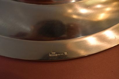 CHRISTOFLE. Meeting of an oval dish and a...