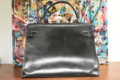 HERMES made in France. Sac Kelly 32cm modèle...