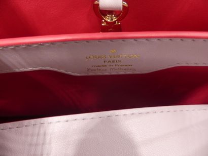 LOUIS VUITTON. Extremely rare Capucine bag...