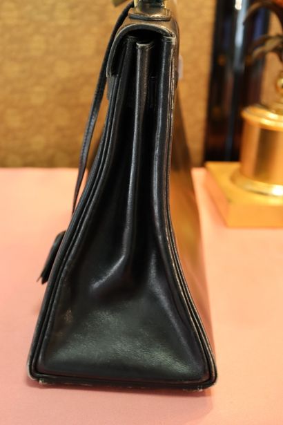 HERMES made in France. Kelly bag 32cm, in...