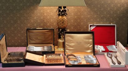 CHRISTOFLE. Shell model. Silver plated service...
