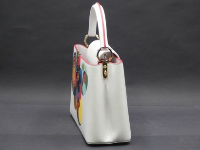 LOUIS VUITTON. Extremely rare Capucine bag...