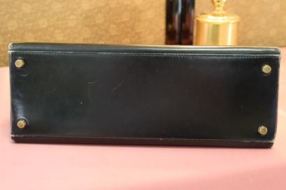HERMES made in France. Kelly bag 32cm, in...
