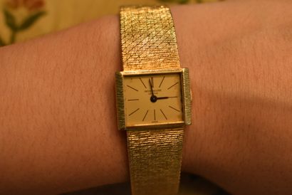 PATEK PHILIPPE. Ladies' watch in 18k gold,...