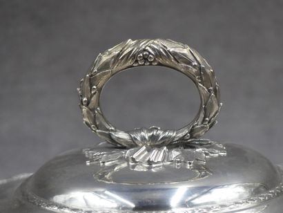 PUIFORCAT 1920, Légumier rond en argent poinçon...