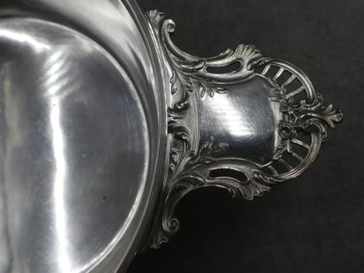 Légumier en argent, poinçon au Coq, à prises...