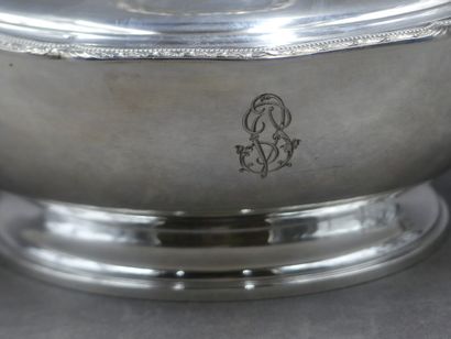 PUIFORCAT 1920, Légumier rond en argent poinçon...