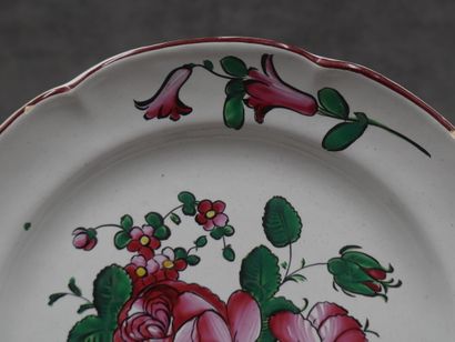 Assiette en faïence LUNEVILLE SAINT CLEMENT...