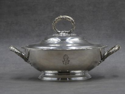 PUIFORCAT 1920, Légumier rond en argent poinçon...