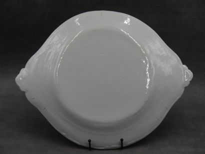 Attribué à SAINT CLEMENT XVIIIe siècle. Plat...
