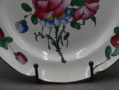 Assiette en faïence LUNEVILLE SAINT CLEMENT...