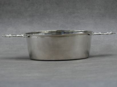 Légumier en argent, poinçon au Coq, à prises...