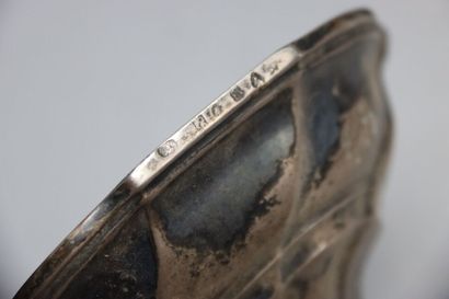 Paire de bougeoirs en argent, fût à godrons,...