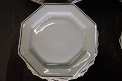 Service de table octogonal en porcelaine...