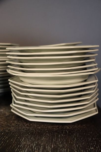 Service de table octogonal en porcelaine...