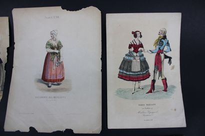 [DESSIN], Costumes. Lot de 9 gravures aquarellées...