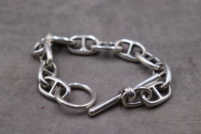Attribué à Hermes. Bracelet en argent. Longueur:20cm,...