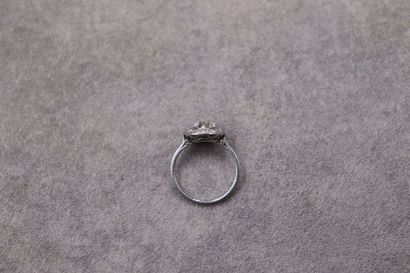 Bague entourage diamant/diamants en platine,...
