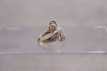 Bague or 375/°° multi-diamants , ronds et...