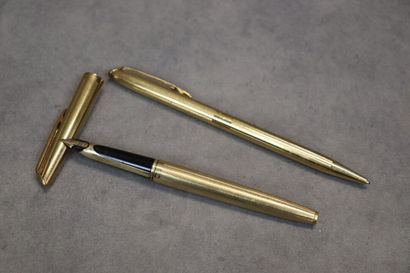 WATERMAN. Réunion d'un stylo plume et un...