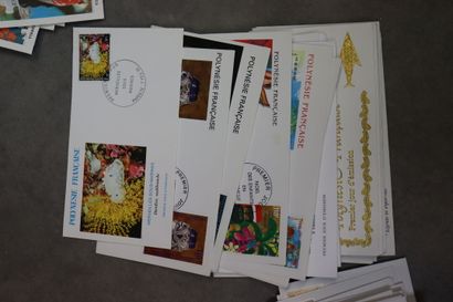 Réunion de 125 enveloppes 1er jour Polyn...