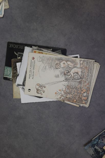 Réunion de 100 cartes postales anciennes...