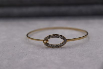 Réunion d'un bracelet 