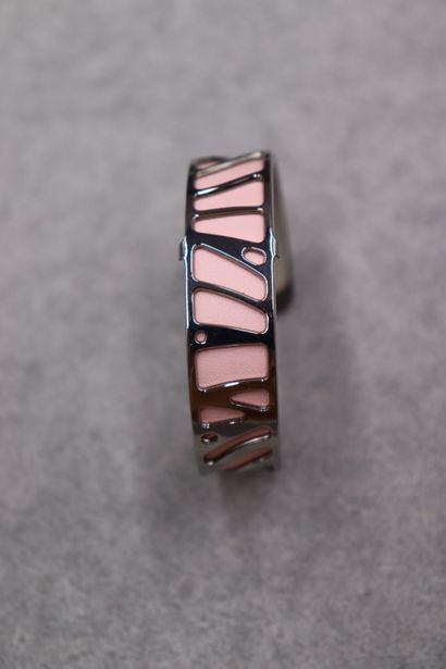 Réunion d'un bracelet 