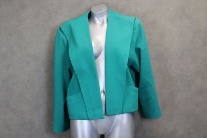 Yves Saint Laurent. Tailleur pour femme en...