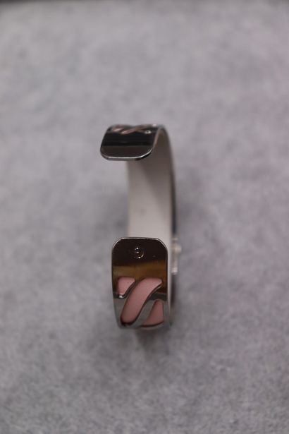 Réunion d'un bracelet 