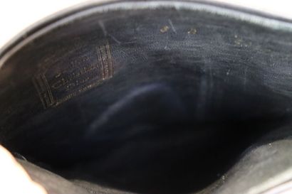 Christian DIOR. Paire de bottes en cuir noir,...