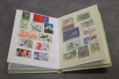 Réunion de dix albums de timbres France ...