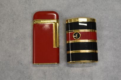 Yves Saint Laurent. Réunion de deux briquets...