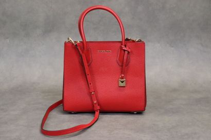 Michael KORS. Sac à main en simili cuir grainé...