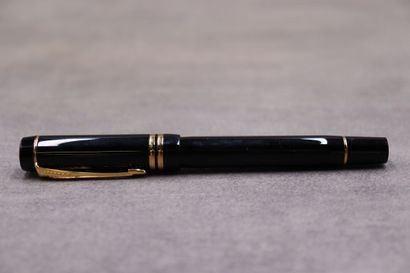 PARKER Duofold. Stylo plume avec plume en...
